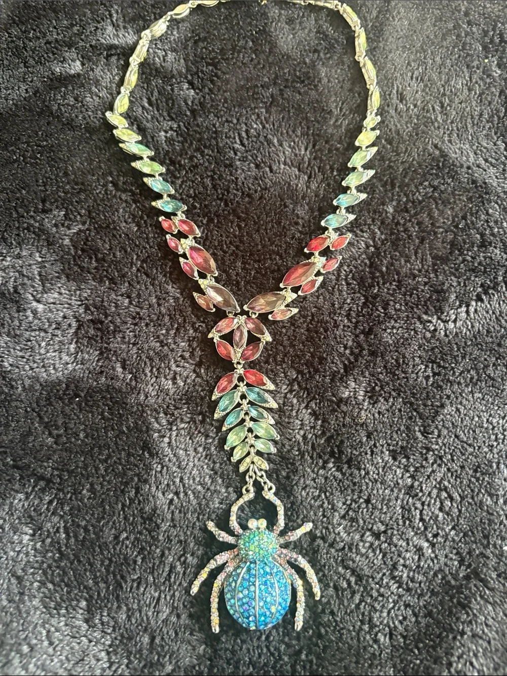 Betsey Johnson necklace